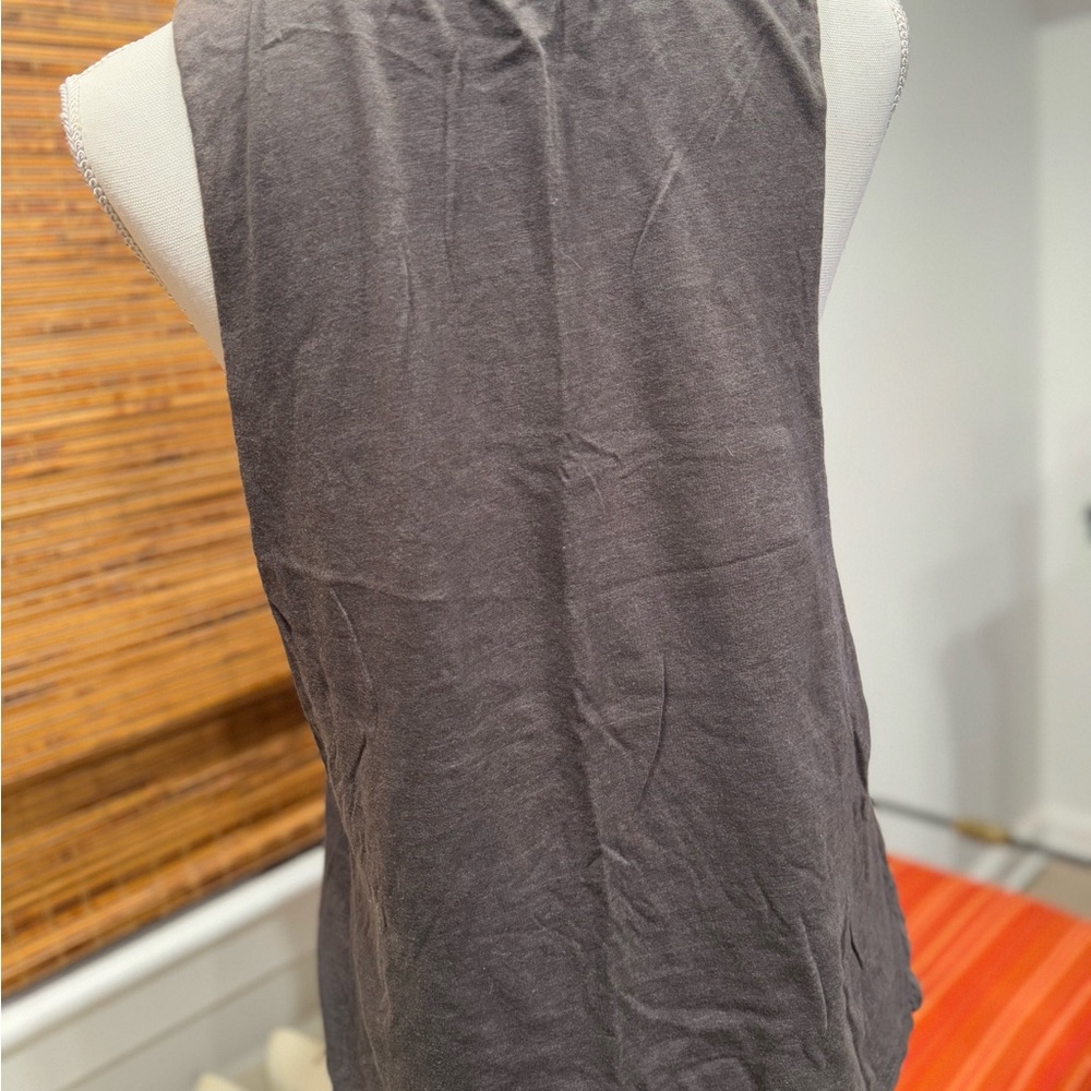American Flag Lips Graphic Tank Top - Picture 3 of 5